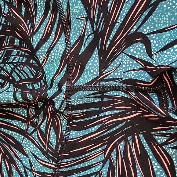 Lululemon Athletica Leggings - Picture 2 of 4